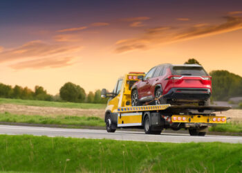 Reliable Interstate Towing Service: Your Trusted Partner for Long-Distance Vehicle Transport