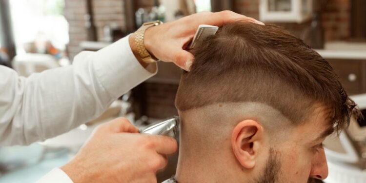 Easy Everyday Hairstyles for Men Who Don’t Have Time to Style
