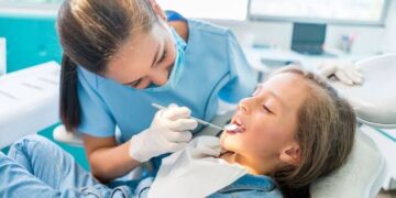 How To Choose the Right Dentist for Your Family