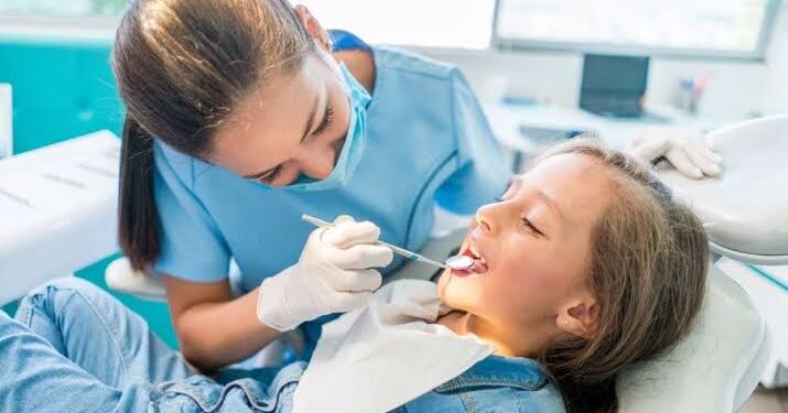 How To Choose the Right Dentist for Your Family