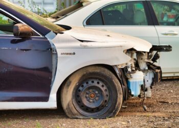 Car Accident Lawyer: What They Do and When It Helps