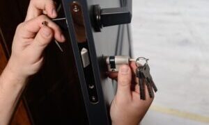 Top Tips for Choosing the Best Locksmith in Ryde