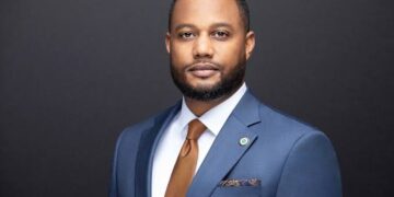 From Faces to Spaces: Why Corporate Headshot & Interior Photography Is the Ultimate Branding Hack