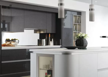 The Art of Kitchen Spray Painting